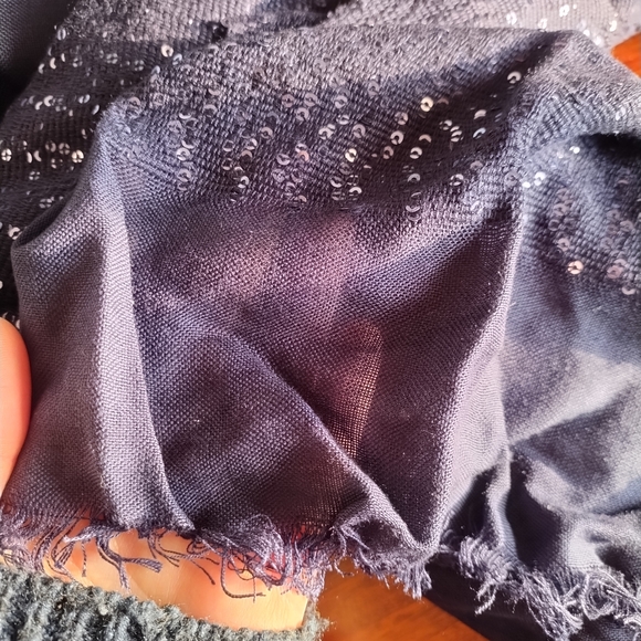 Elegant Navy Scarf with Shimmering Silver Accents - Picture 3 of 7